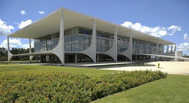 Governo tem 28,1 mil cargos, funes comissionadas ou gratificaes nos 37 ministrios e no Planalto