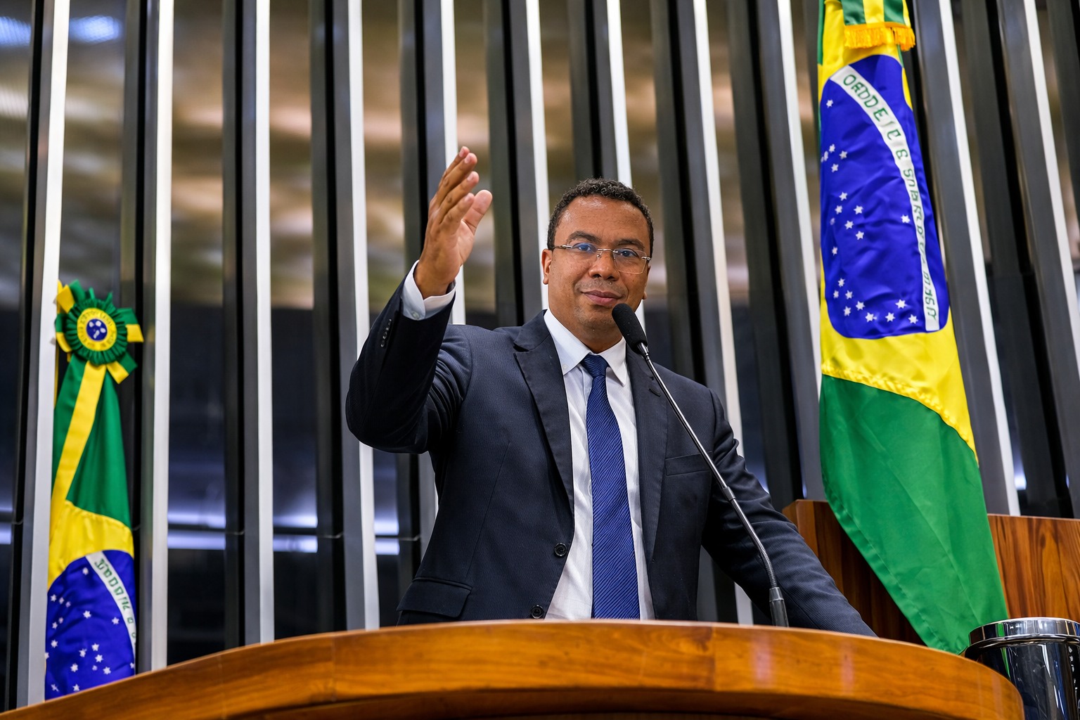 Geraldin da lideran�a comunit�ria ao compromisso com Teresina na C�mara Municipal