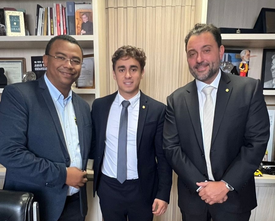 Secret�rio da Juventude de Teresina se re�ne com deputado Nikolas Ferreira em Bras�lia