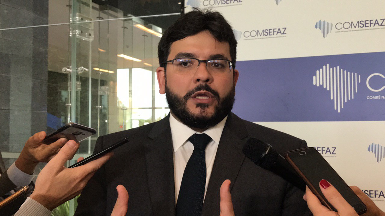 Governo do Piau� vai d� auxilio de mil reais para funcion�rios do setor de bares, restaurante e eventos