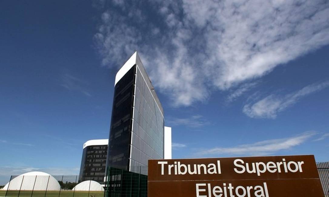 TSE condena candidatos por uso eleitoral de igreja e fixa precedente para 2026