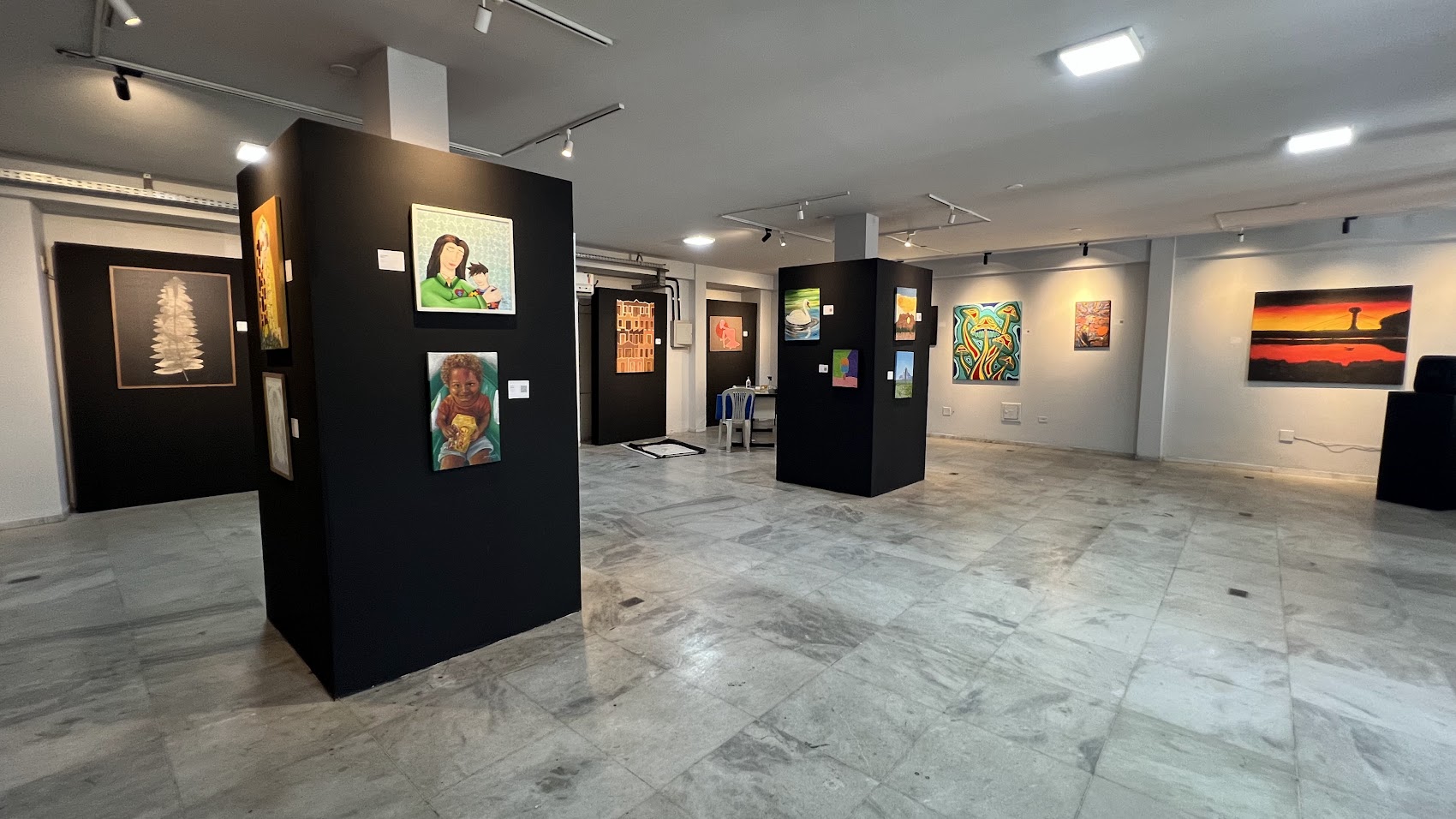 Secretaria da Juventude promove exposi��o de obras do projeto Juventude em Express�o