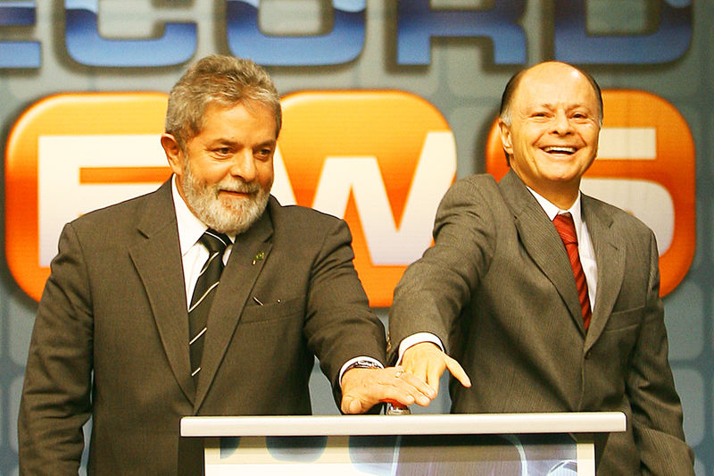 PT cria n�cleos nos estados para aproxima��o com evang�licos