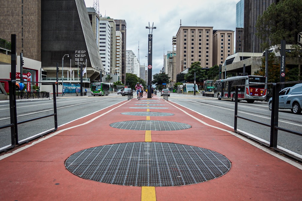 SP suspende cultos religiosos, campeonatos esportivos e determina fase emergencial da quarentena